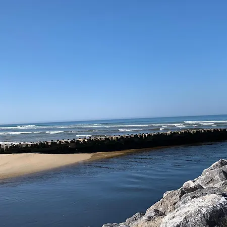 Le Mobilhome De Evelyne Et Serge Lit-et-Mixe